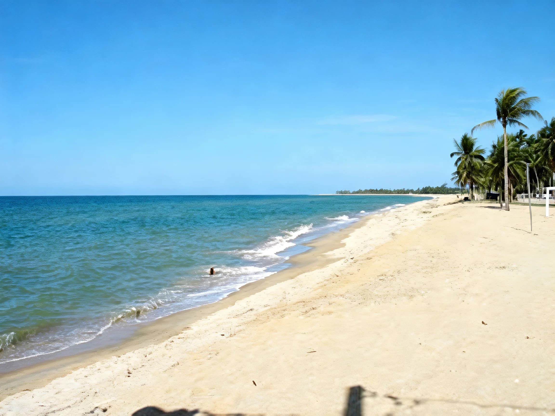 Pantai Sendang Sikucing